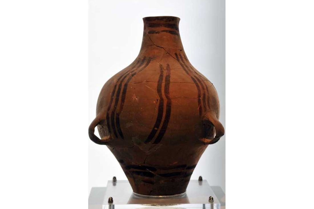 An artifact found at Dikili Tash-site