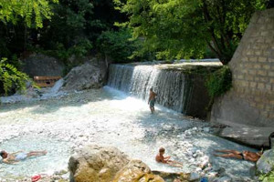 Pozar hot spring